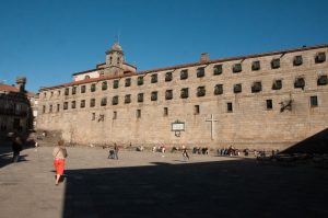 9 lugares religiosos imprescindibles para visitar en Santiago de Compostela 8 Monasterio de San Paio de Antealtares