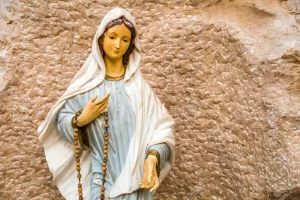 Los 7 tipos de falsos devotos de la Virgen María: Cómo reconocerlos y evitarlos 2 La Virgen María y los falsos devotos