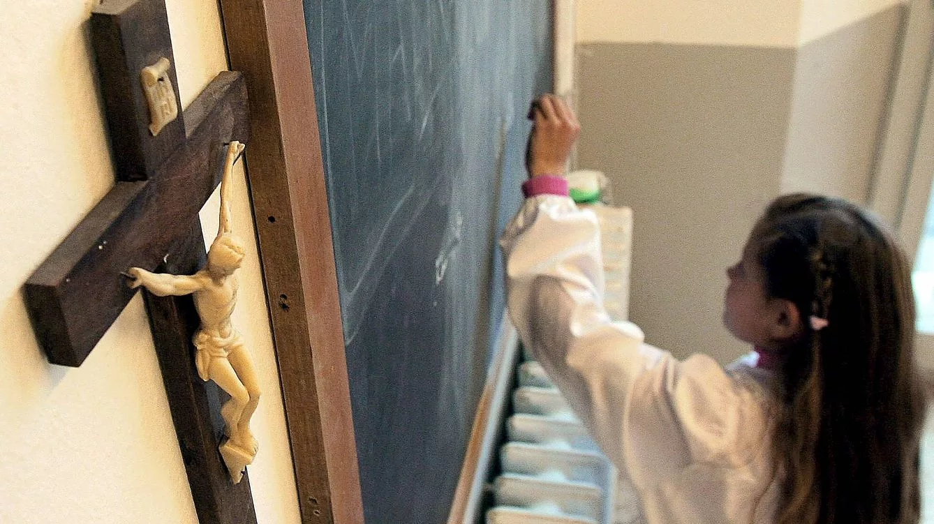 Alumnos que eligen Religión en España desciende hasta el 57% 1