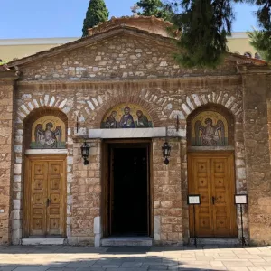 Turismo religioso: Petraki