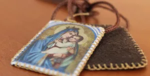 Sacramental poderoso el escapulario del carmen