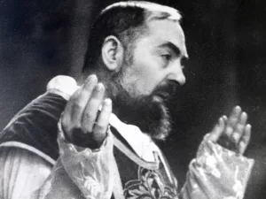 Padre Pio: 5 reglas para convertirse en su hijo espiritual 4 Padre Pio