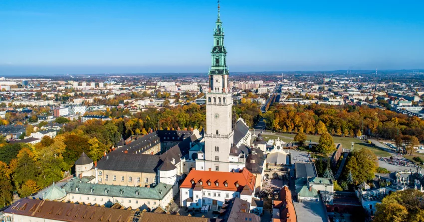 Guía turística religiosa de Częstochowa: descubriendo la devoción y el patrimonio cultural de una ciudad sagrada 1 Turismo religioso: Częstochowa