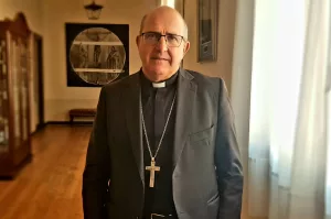 Obispo de Huelva lamenta ofensa a Virgen del Rocío en programa de TV3 2 Obispo de Huelva: Don Santiago Gomez Sierra