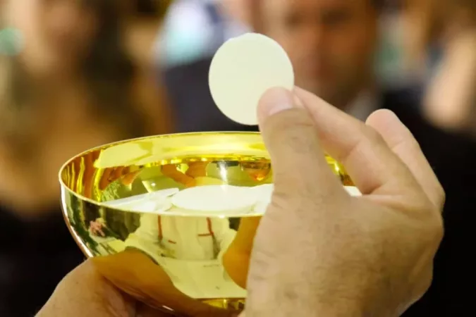 El Milagro Eucarístico de Glotowo: la presencia divina en la vida cotidiana 1 Milagro eucaristico