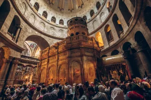 Guía turística de Jerusalén: los lugares sagrados de la Pasión de Jesús que debes visitar 5 La Iglesia del Santo Sepulcro