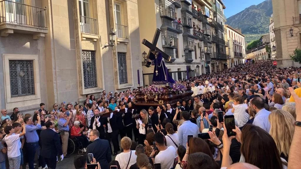 Unidos en oración: Jaén pide lluvia en la calle 1 Jaen pide el milagro de la lluvia a Jesus Nazareno