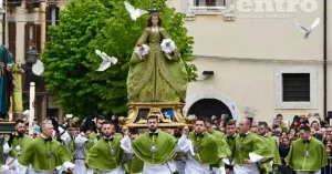 Sulmona devocion a la Virgen Maria 