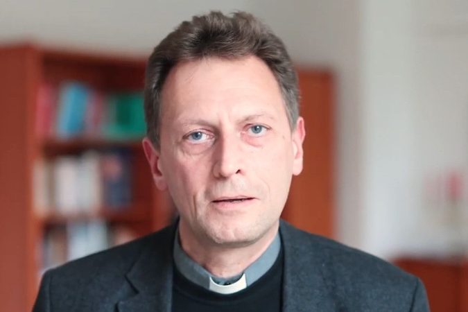 Obispo Alemán Espera Cambios en la Doctrina Católica sobre la Homosexualidad 2 Homosexualidad