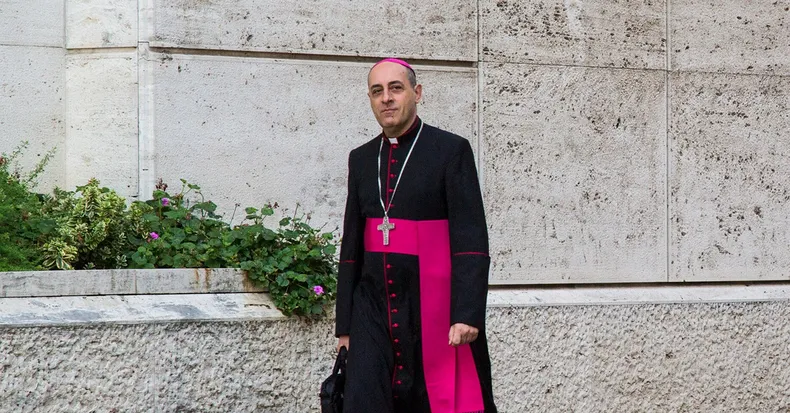 Academia Juan Pablo II Solicita al Papa la Destitución del Cardenal Fernández por Escritos Eróticos Pasados 2 Cardenal Fernández