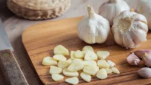 Ajo (Allium sativum): 8 Propiedades, Beneficios y Recetas para la Salud 2 Ajo (Allium sativum): Propiedades, Beneficios y Recetas para la Salud