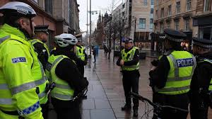 La policía escocesa aplica ley que prohíbe rezar