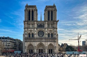 🔔 Notre-Dame de París: el monumento más visitado de Francia 2 París