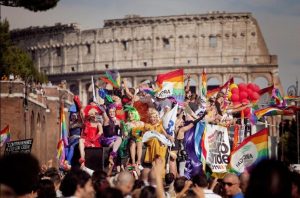 El día que el Papa de la Iglesia Católica, Juan Pablo II, condenó el Orgullo Gay 3 Orgullo Gay