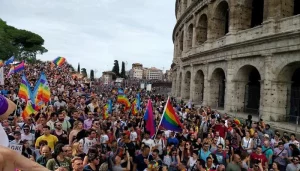 El día que el Papa de la Iglesia Católica, Juan Pablo II, condenó el Orgullo Gay 2 Orgullo Gay