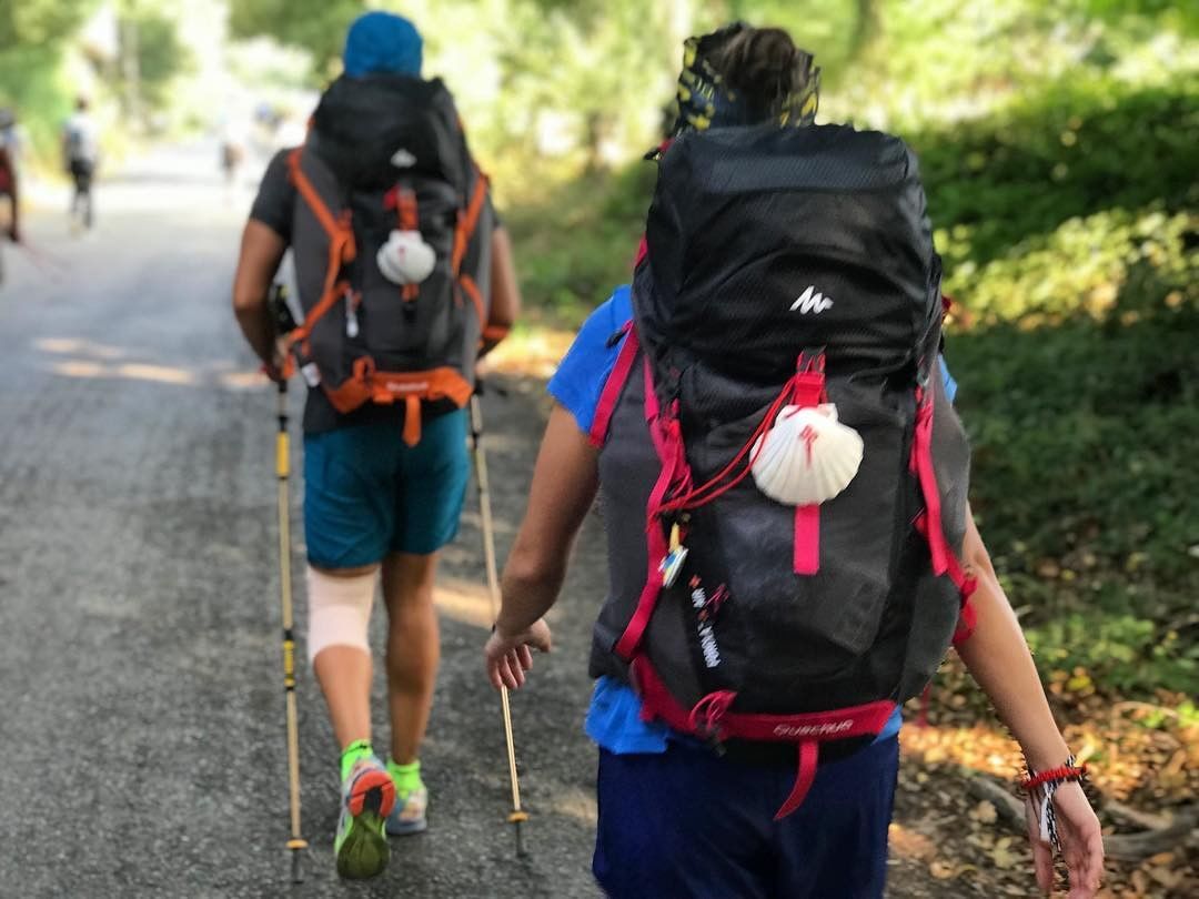 10 cosas que todo católico debe llevar en su mochila de peregrino 1 mochila de peregrino