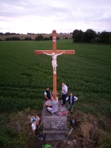 🇫🇷 Salvar las cruces de Francia: una misión urgente para devolver a Cristo su lugar en la vida pública 2 Salvar las cruces de Francia